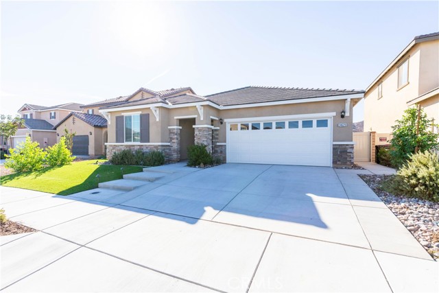 24629 Comanche Creek Dr, Menifee, CA 92584