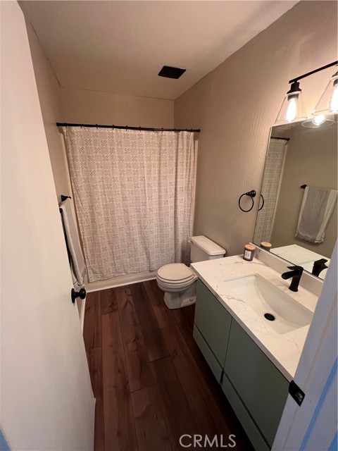 24792 Bernard Drive, Crestline CA: https://media.crmls.org/medias/14a159d3-4151-437e-ad99-74dc6b89d37a.jpg
