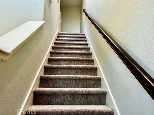 Detail Gallery Image 6 of 19 For 376 Aviator, Tustin,  CA 92782 - 3 Beds | 3/1 Baths