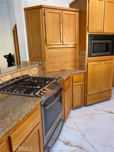 29503 Spence Lane, Tollhouse CA: https://media.crmls.org/medias/14a3ef78-2624-4038-af49-c04a0a17f5ba.jpg
