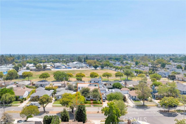 3306 San Anseline Avenue, Long Beach CA: https://media.crmls.org/medias/14a4a674-37d0-49fd-9b3f-a4b62ef4e239.jpg