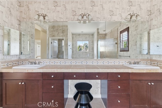 Detail Gallery Image 20 of 37 For 5632 Menemsha Ln, Santa Maria,  CA 93455 - 4 Beds | 4 Baths