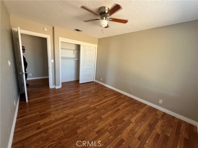 Detail Gallery Image 19 of 25 For 18530 Eucalyptus St, Hesperia,  CA 92345 - 3 Beds | 2/1 Baths