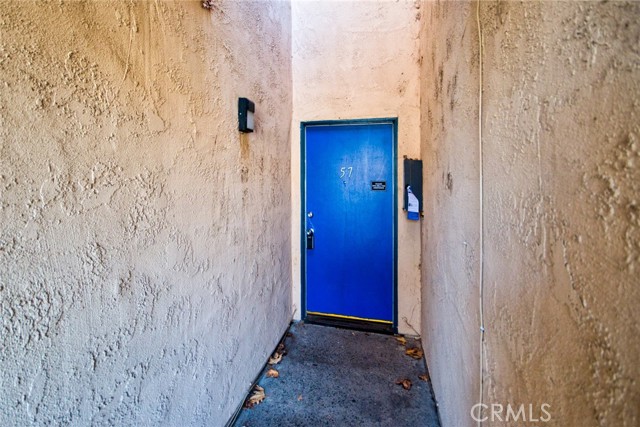 16459 Joy Street, Lake Elsinore CA: https://media.crmls.org/medias/14a4f0b2-2a63-4aed-8245-6b2da88cda93.jpg