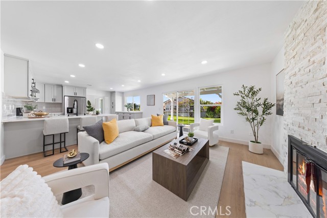 Image 17 of 53 For 25885 Astor Way