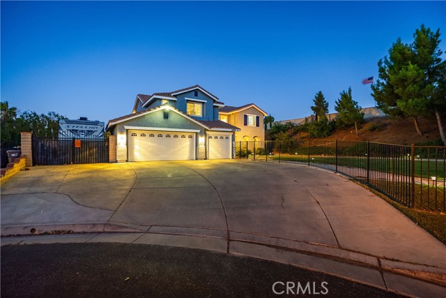 Detail Gallery Image 3 of 75 For 40755 via Tranqilo, Palmdale,  CA 93551 - 6 Beds | 3 Baths