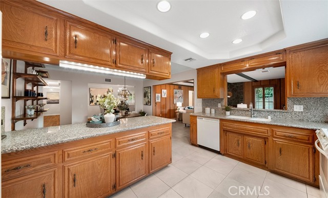 Detail Gallery Image 19 of 50 For 224 W Crystal View Ave, Orange,  CA 92865 - 4 Beds | 2 Baths