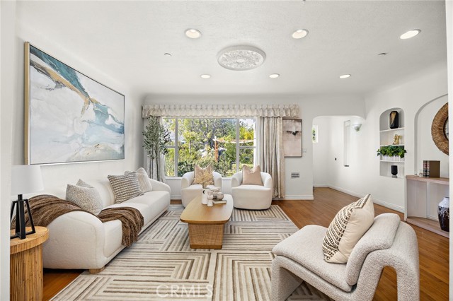 Detail Gallery Image 6 of 31 For 200 E Haven, Arcadia,  CA 91006 - 5 Beds | 4 Baths