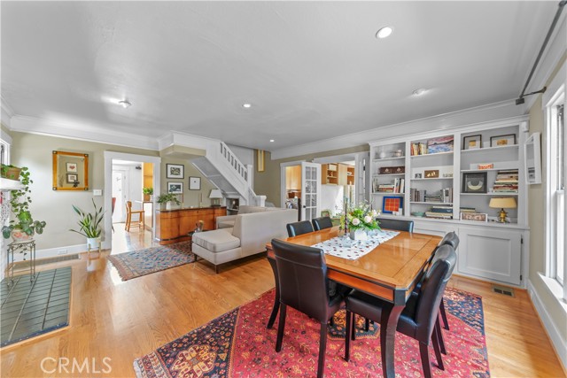 Detail Gallery Image 4 of 56 For 526 W 12th St, Claremont,  CA 91711 - 3 Beds | 2/1 Baths