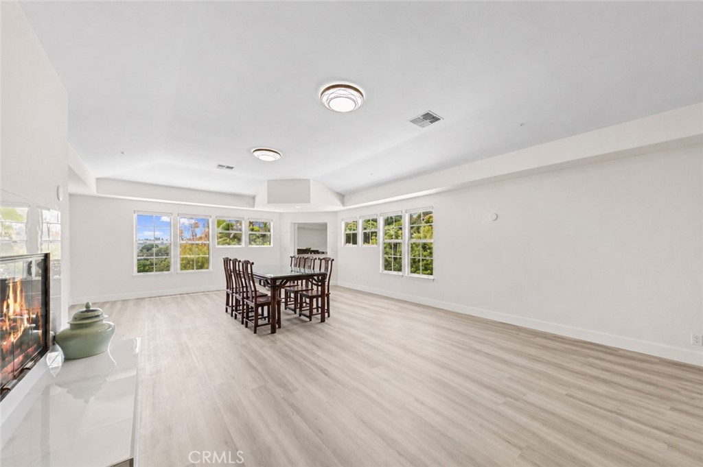 MLS #OC26130929 image #21