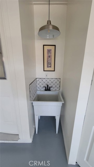 1135 Caperton Street, Lancaster CA: https://media.crmls.org/medias/14a72077-e72b-4d4a-933f-3df6a4f076a0.jpg