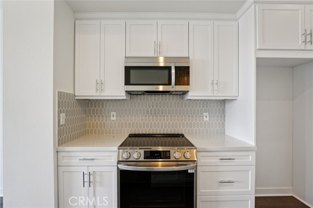Detail Gallery Image 11 of 37 For 119 N First Ave, Upland,  CA 91786 - 3 Beds | 3/1 Baths