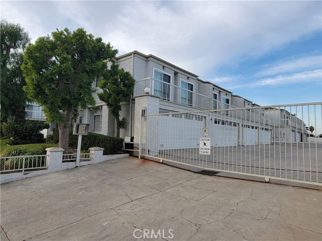 Detail Gallery Image 1 of 55 For 1127 W 228th St #12,  Torrance,  CA 90502 - 3 Beds | 3 Baths