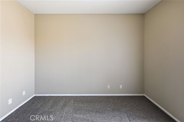 Detail Gallery Image 32 of 52 For 7325 Round Hill Dr, Lancaster,  CA 93536 - 5 Beds | 3 Baths