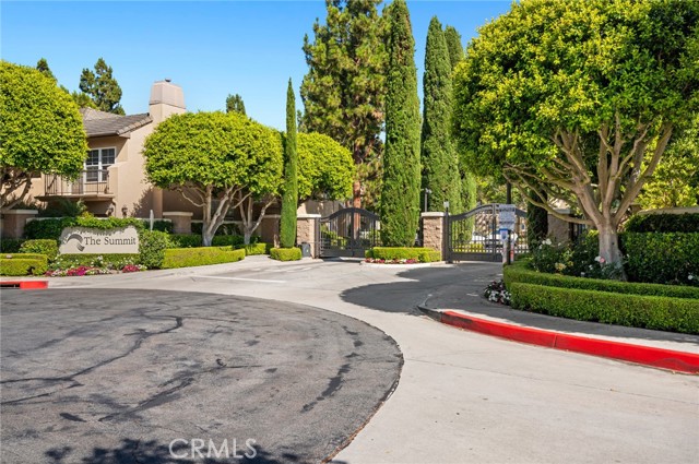 52 Anjou, Newport Coast CA: https://media.crmls.org/medias/14a88ad7-c9b4-43f6-ab61-e0cb46238a30.jpg