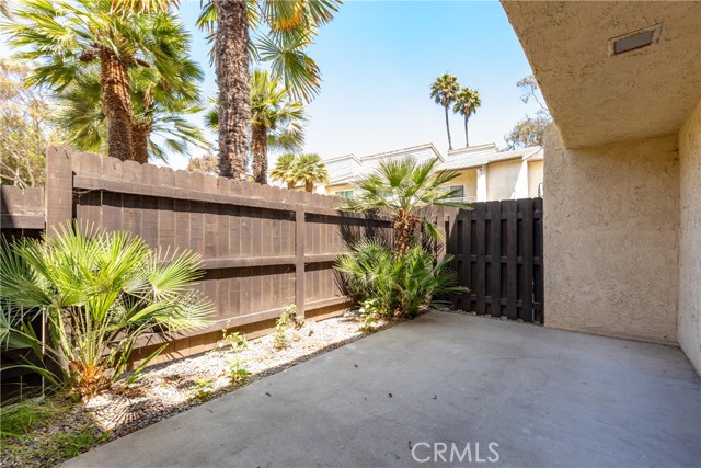 611 Lighthouse Way, Port Hueneme CA: https://media.crmls.org/medias/14a912a3-3bbc-4cd8-b9db-7c64066293f5.jpg