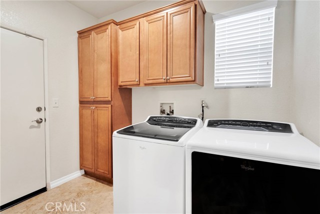 Detail Gallery Image 18 of 49 For 13759 Sahara Ln, Victorville,  CA 92394 - 4 Beds | 2/1 Baths