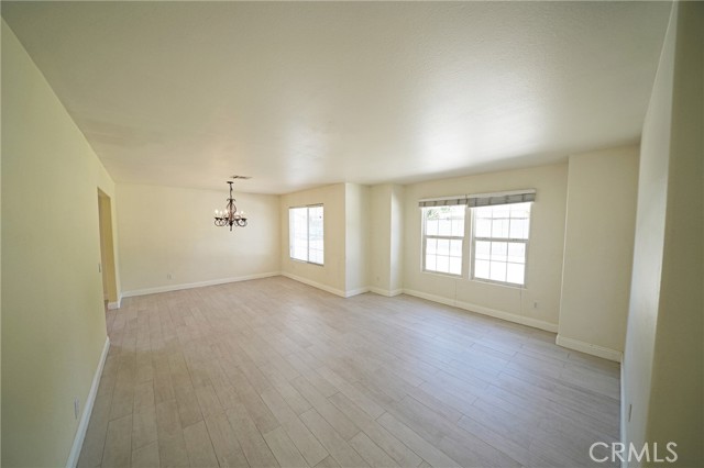 Detail Gallery Image 10 of 31 For 15645 Cobalt St, Sylmar,  CA 91342 - 3 Beds | 2 Baths