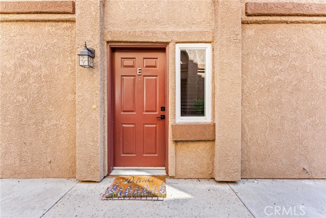 Detail Gallery Image 2 of 46 For 14748 Moon Crest Ln #E,  Chino Hills,  CA 91709 - 2 Beds | 2 Baths