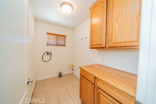 11130 Tenaya Road, Apple Valley CA: https://media.crmls.org/medias/14aac5d2-4a2c-43a0-8838-c5551958fa18.jpg