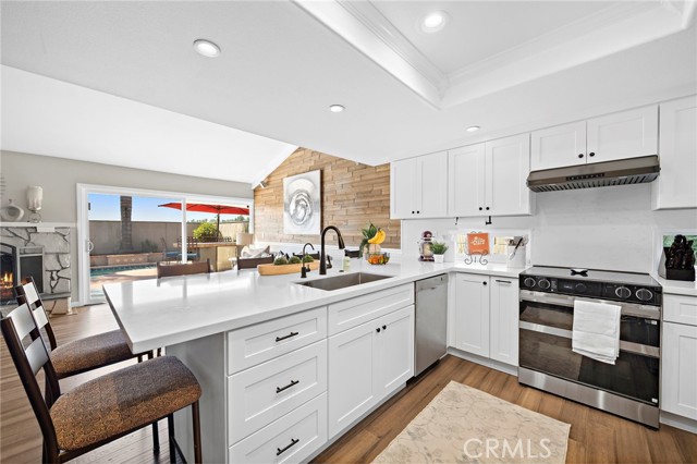 Detail Gallery Image 14 of 45 For 11088 Blue Allium Ave, Fountain Valley,  CA 92708 - 5 Beds | 3 Baths