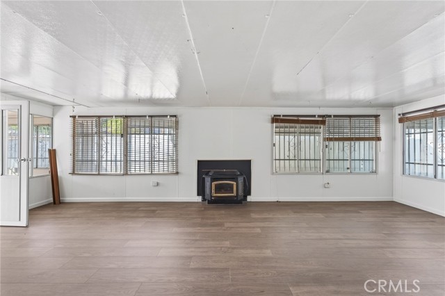 Detail Gallery Image 12 of 16 For 1645 Loughborough Dr, Merced,  CA 95348 - 3 Beds | 2 Baths