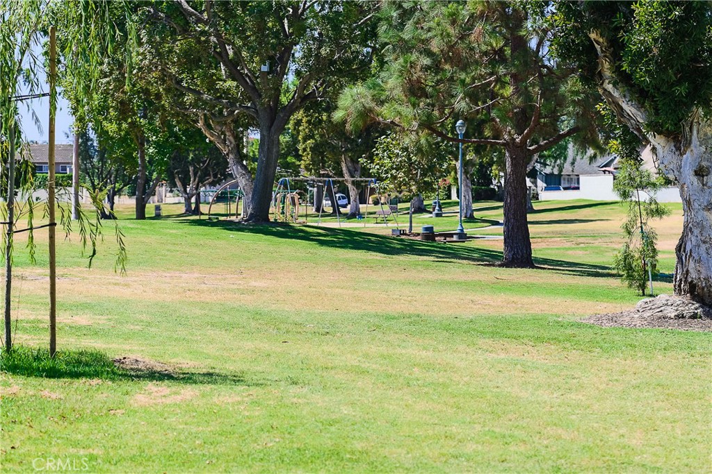 https://media.crmls.org/medias/14abc699-7881-49b5-90ea-7f8b5466e3f5.jpg?preset=X-Large
