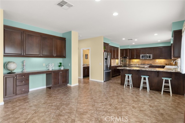 Detail Gallery Image 23 of 72 For 1448 Palermo Dr, Perris,  CA 92571 - 5 Beds | 4/1 Baths