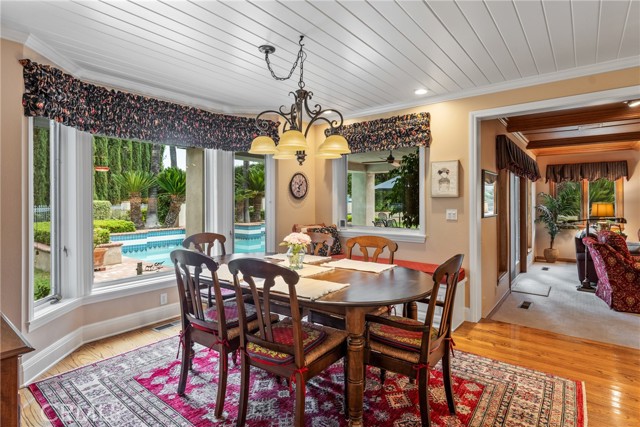 Detail Gallery Image 24 of 75 For 1914 Country Club Ln, Redlands,  CA 92373 - 5 Beds | 3/1 Baths