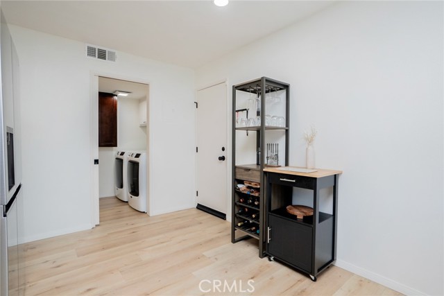 Detail Gallery Image 11 of 34 For 8025 70th St, Paramount,  CA 90723 - 3 Beds | 2/1 Baths