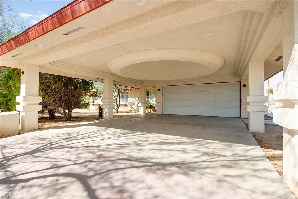 7024 Saddleback