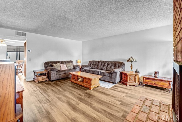 19451 Sherman Way, 504 photo 10
