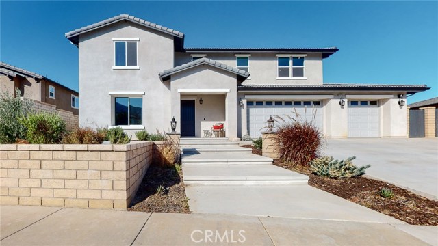 1375 Peridot Dr, Corona, CA 92882