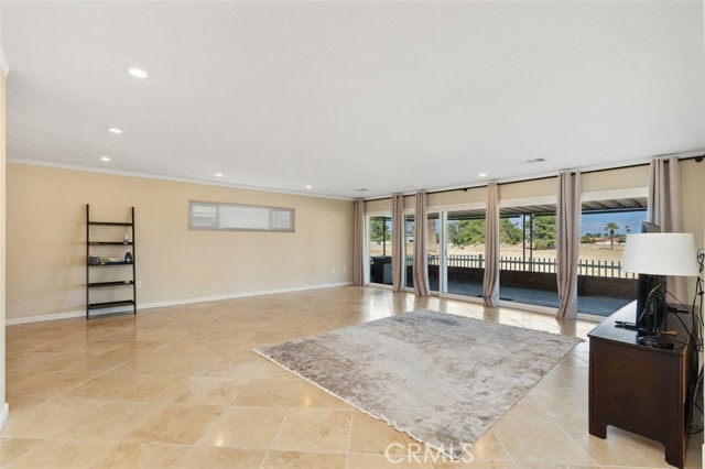 26434 Mccall Boulevard, Menifee CA: https://media.crmls.org/medias/14aec3b3-35c2-47b7-a1f8-8946de658bc3.jpg