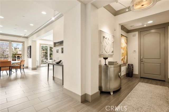 200 S Orange Grove Boulevard, Pasadena CA: https://media.crmls.org/medias/14afd240-cc2a-47a3-bf98-d4a818e95c50.jpg