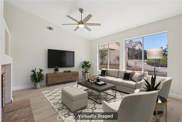 Detail Gallery Image 9 of 32 For 33097 Corte Ganso, Temecula,  CA 92592 - 3 Beds | 2 Baths