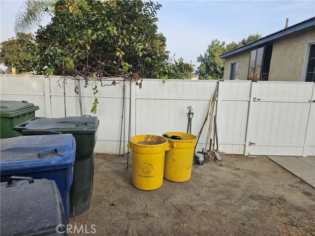 Detail Gallery Image 22 of 29 For 8608 Unser St, Pico Rivera,  CA 90660 - 3 Beds | 1 Baths