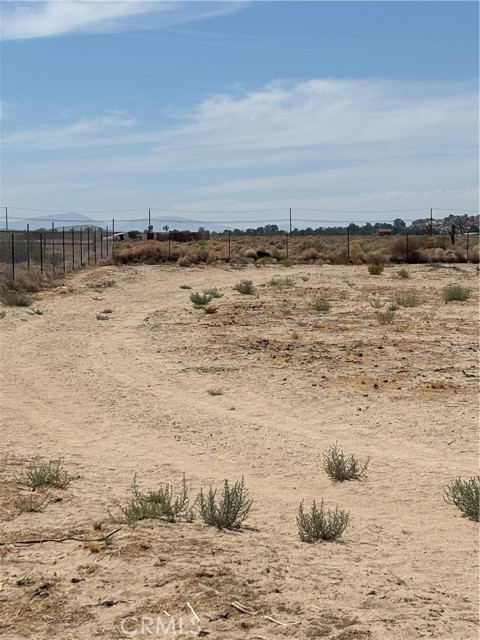 0 E Avenue Q3, Palmdale CA: https://media.crmls.org/medias/14b19896-4514-44c0-8b01-fbdd569ab8a2.jpg