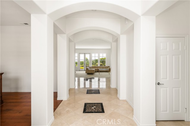 28101 Pacifica Del Mar, San Juan Capistrano CA: https://media.crmls.org/medias/14b1f2a9-9c79-4697-bdb4-276219537316.jpg