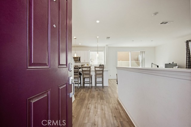 Detail Gallery Image 7 of 41 For 950 Helena Ridge, Lake Elsinore,  CA 92530 - 3 Beds | 2 Baths