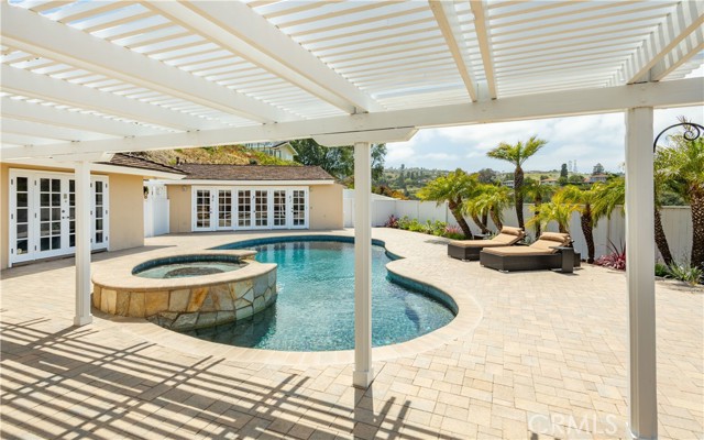 27703 Eastvale Road, Palos Verdes Peninsula, California 90274, 4 Bedrooms Bedrooms, ,3 BathroomsBathrooms,Residential,Sold,Eastvale,PV21110702