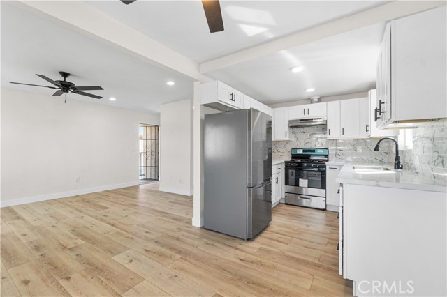 Detail Gallery Image 8 of 17 For 523 W 12th #2,  San Pedro,  CA 90731 - 10 Beds | 10 Baths