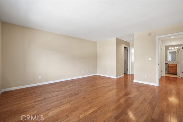 1078 W 10th Street, San Pedro CA: https://media.crmls.org/medias/14b33a5e-814d-4588-a1f8-6b2c72e9d420.jpg