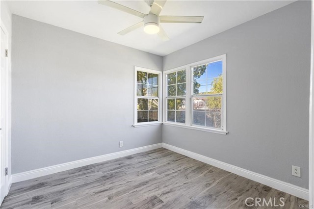 Detail Gallery Image 8 of 12 For 11140 Vanowen St, North Hollywood,  CA 91605 - 3 Beds | 2 Baths