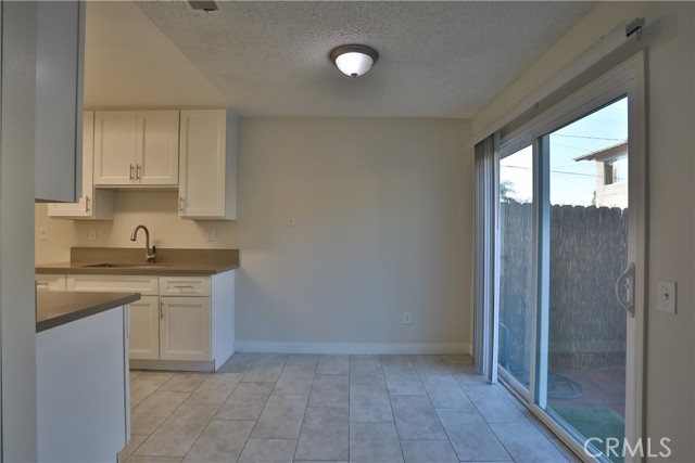 Detail Gallery Image 20 of 38 For 2963 Elgin Dr #D,  Riverside,  CA 92507 - 2 Beds | 1/1 Baths