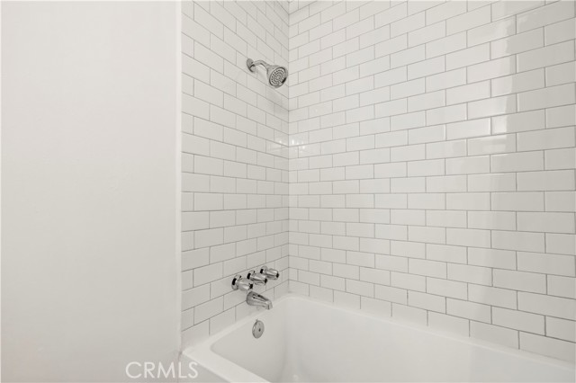 22526 Napa St, West Hills CA: https://media.crmls.org/medias/14b580bd-bcb3-4357-987e-70f600a21f4a.jpg