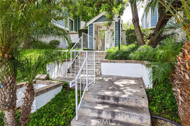 Detail Gallery Image 16 of 17 For 21814 Belshire Ave #2,  Hawaiian Gardens,  CA 90716 - 2 Beds | 2 Baths