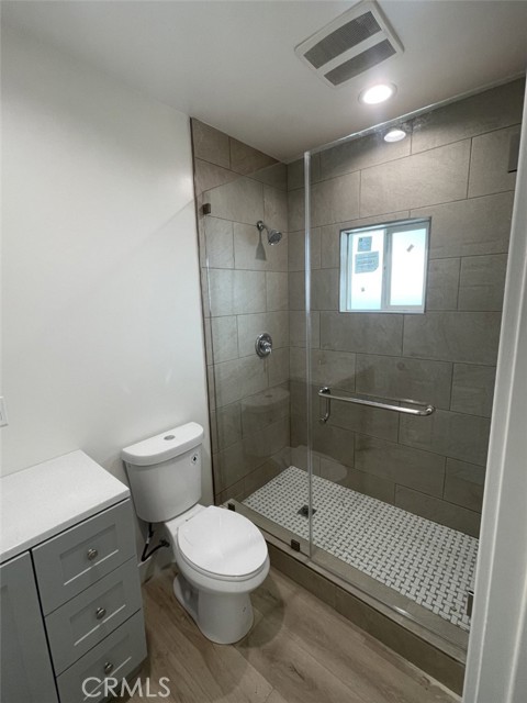 8142 Redbush Lane, Panorama City (los Angeles), CA, 91402 8142 Redbush Lane, Panorama City (los Angeles), CA, 91402