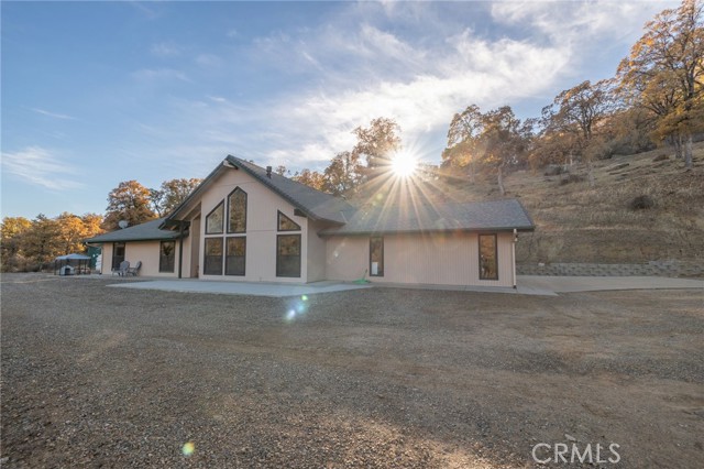 Detail Gallery Image 1 of 1 For 5662 Lakeside Dr, Mariposa,  CA 95338 - 3 Beds | 2 Baths