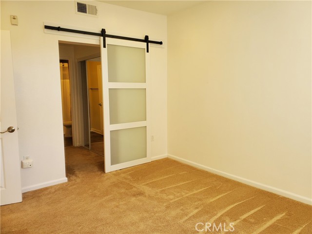 2334 Scholarship, Irvine CA: https://media.crmls.org/medias/14b7f748-cbd0-41c0-b326-8badadfe6712.jpg